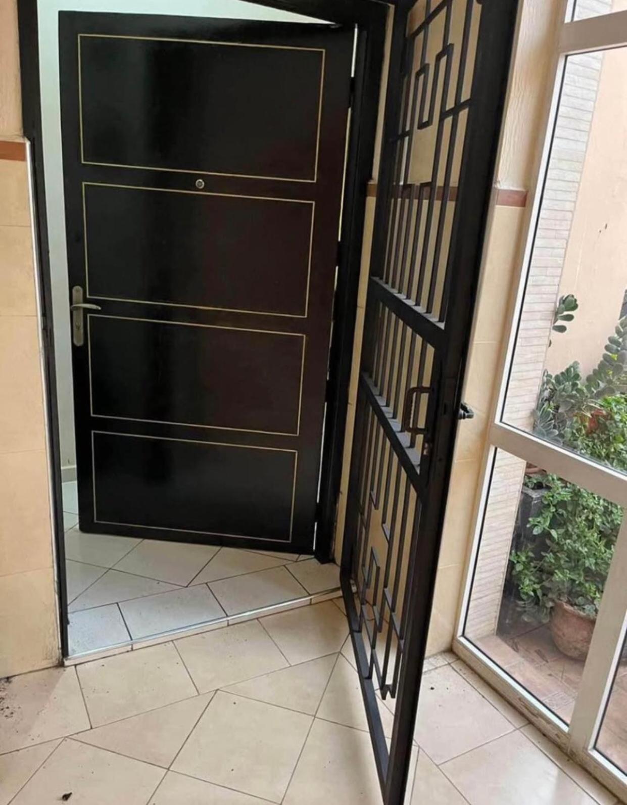 Center Air-conditioned Well Equipped With 5g Wifi And Smart Tv Appartement Agadir